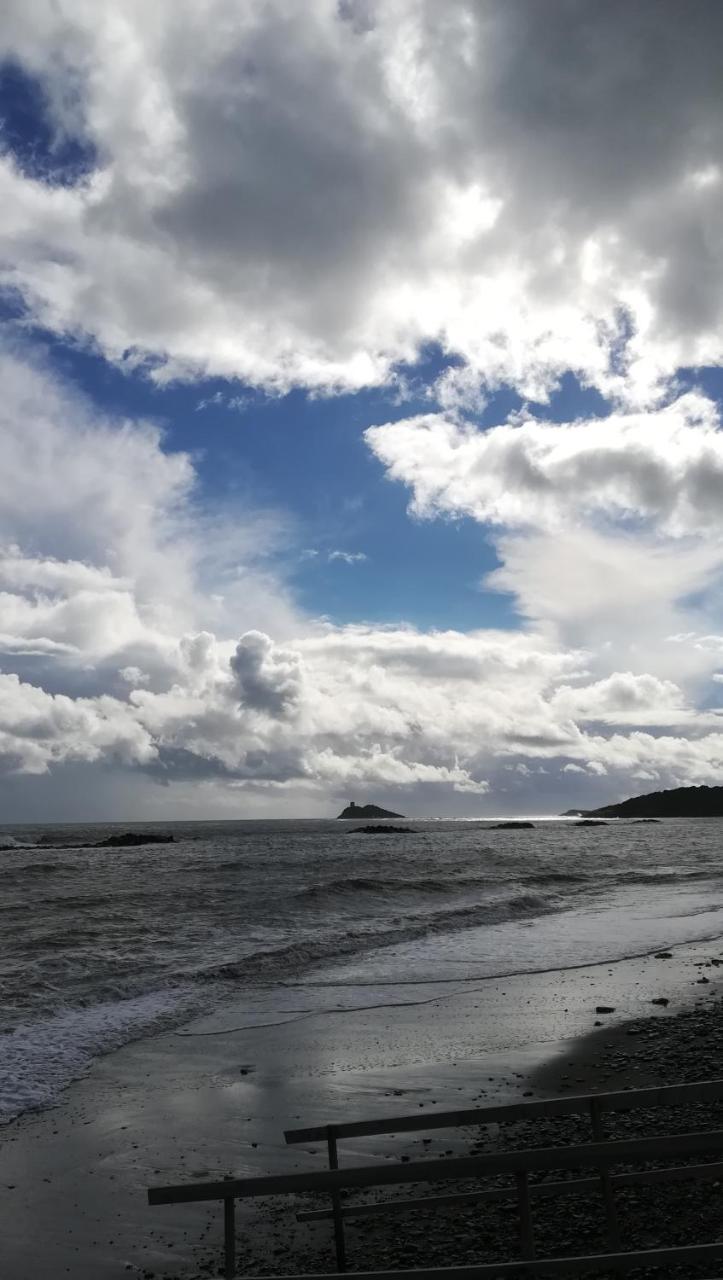 Villa Dolly Porto Columbu - Perd'E Sali Esterno foto